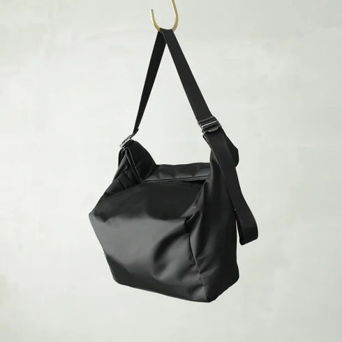 leaf spring shoulder _ no.2 / nylon twill